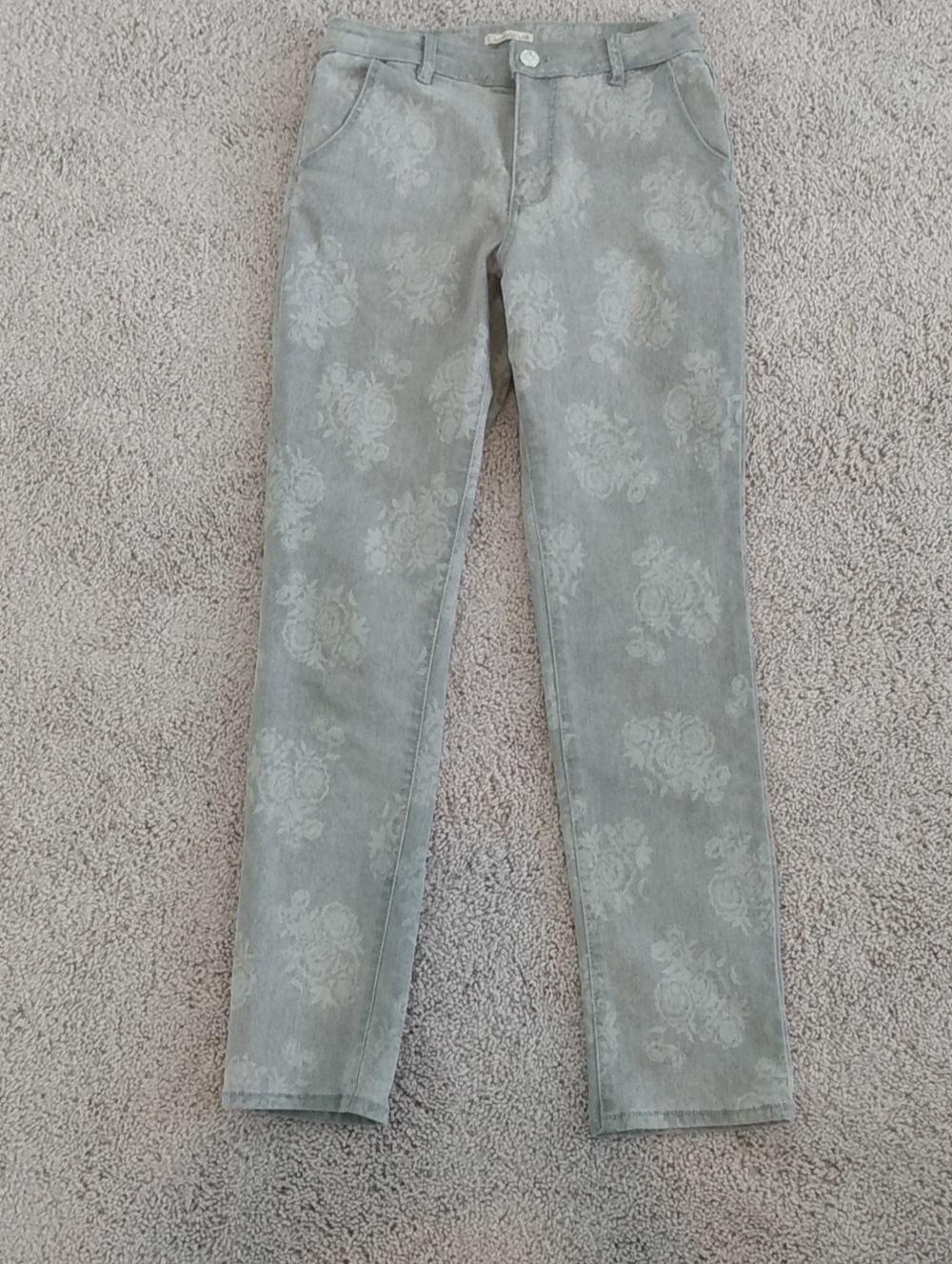 Charlotte Russe Light Gray Floral Jeans
